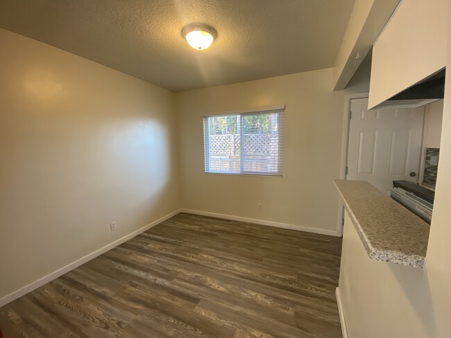 Dinning Room - 4428 W 170th St