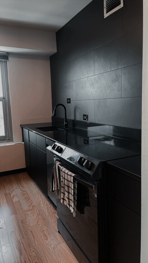 Foto principal - 3600 N Lake Shore Dr
