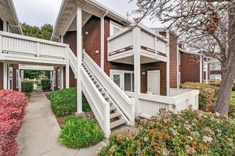 Building Photo - 161 Marina Lakes Dr