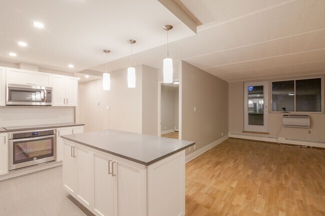 Photo du bâtiment - 4800 Maisonneuve Blvd W