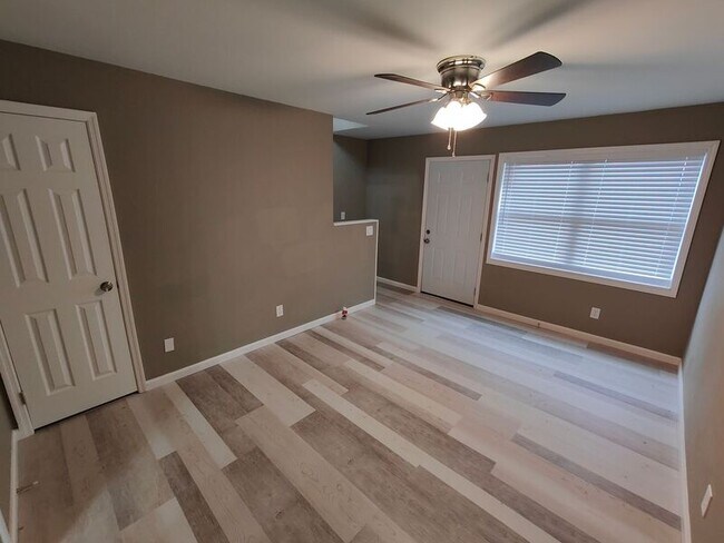Foto del edificio - 3316 Roadrunner Trail
