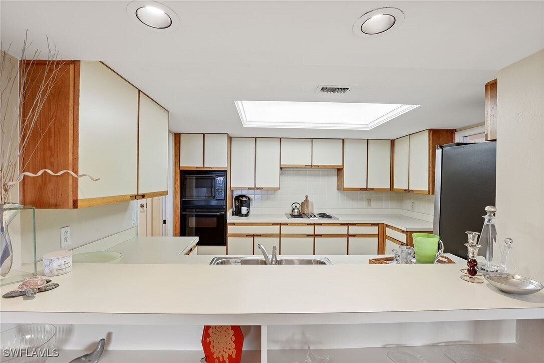 Foto principal - 5601 Turtle Bay Dr
