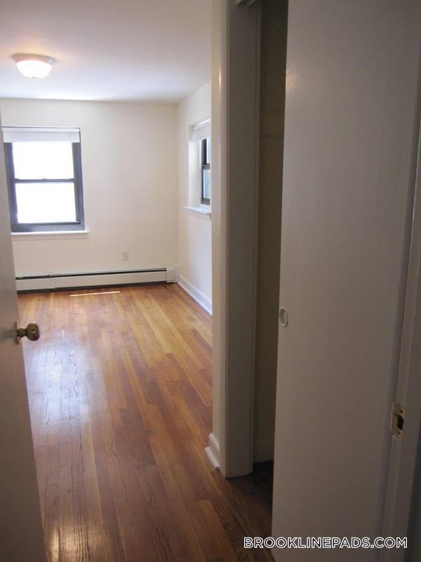 Building Photo - 44 Harvard Ave