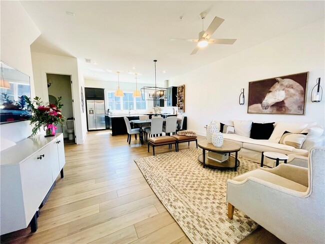 Foto del edificio - 115 Firefly Cir