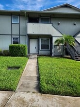 Building Photo - 8452 SE Croft Cir