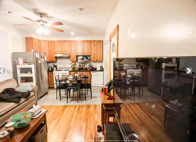 Foto del edificio - 126 Cedar St