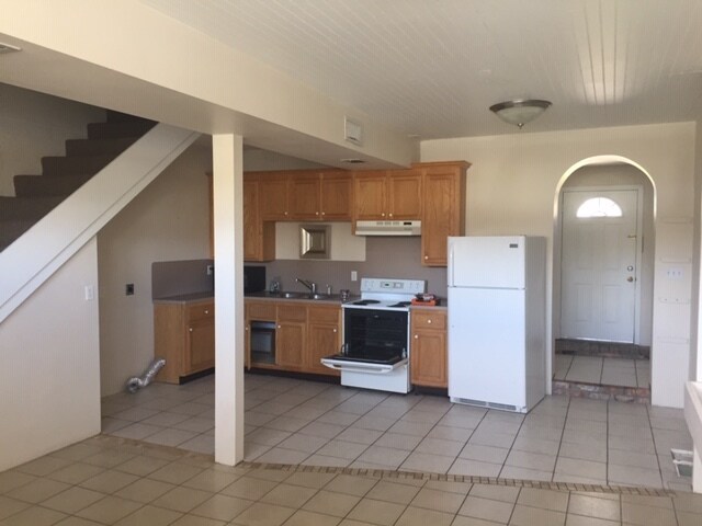 open kitchen-living area - 149 S Bay Rd