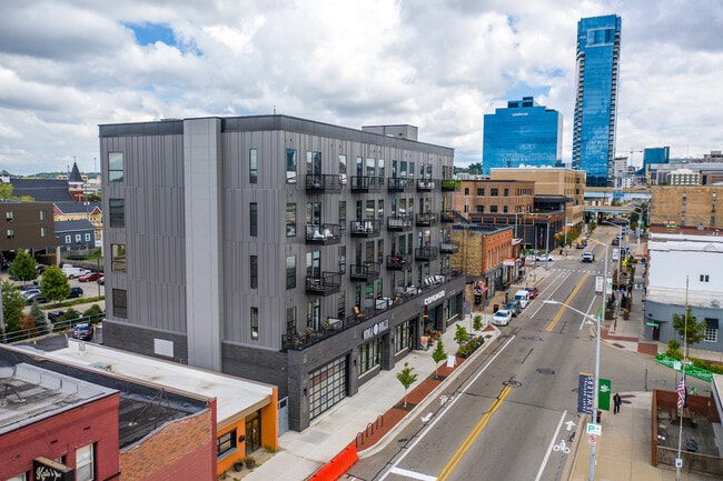 Building Photo - Bridge Street Lofts