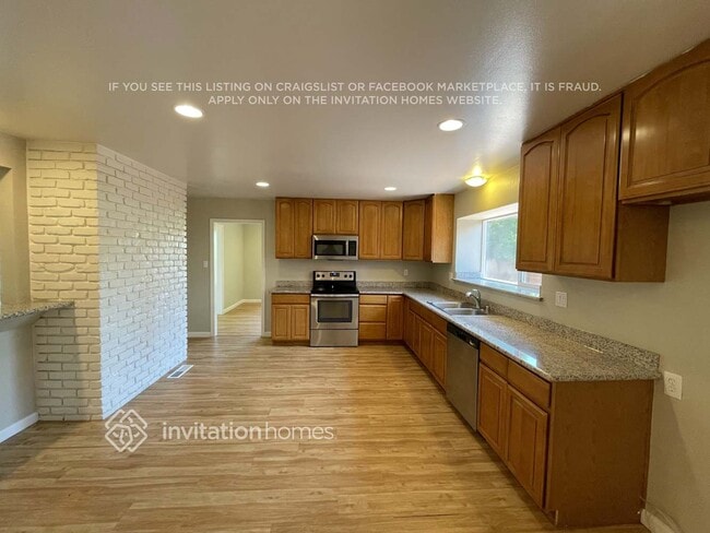 Foto del edificio - 4315 Scenic Ave