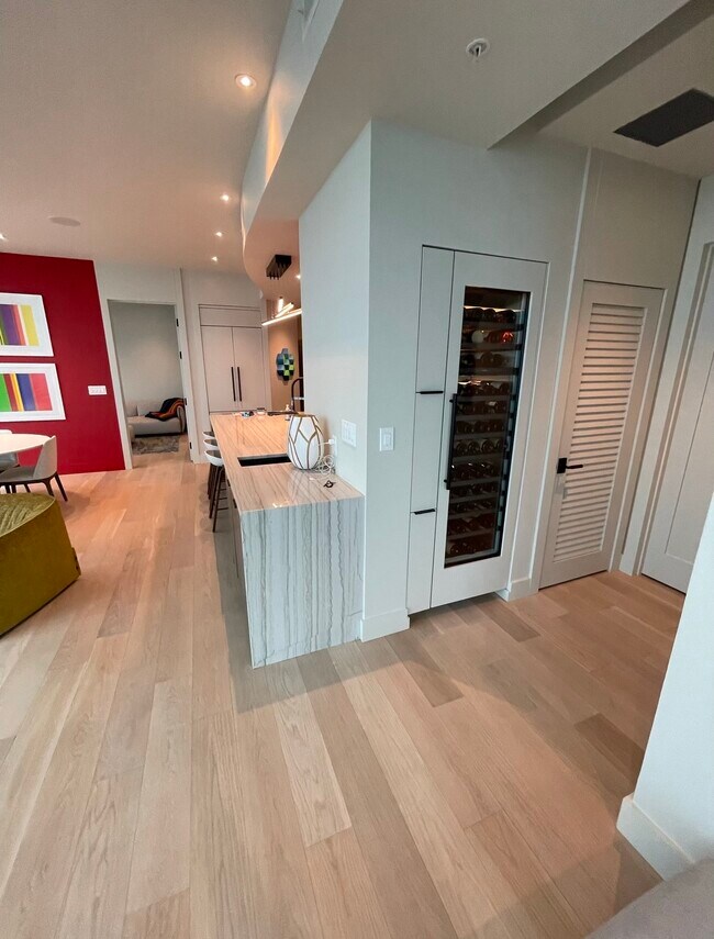 Wine Refrigerator - 400 W Peachtree St NW