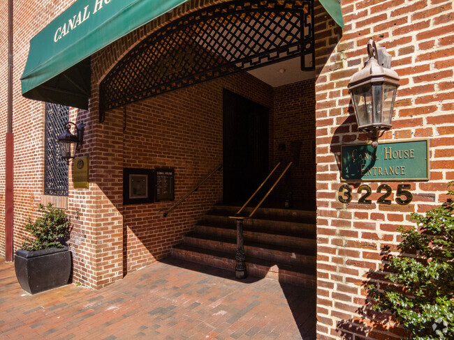 Entrada - Canal House