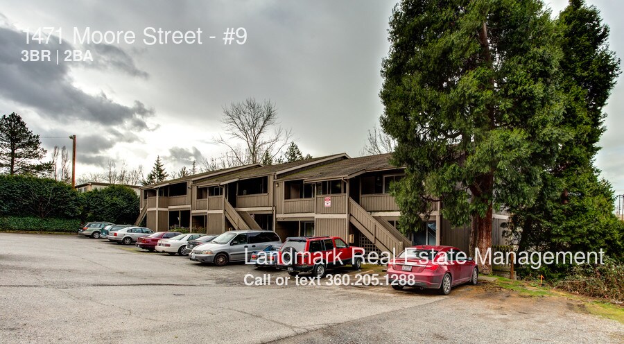 Primary Photo - 1471 Moore St