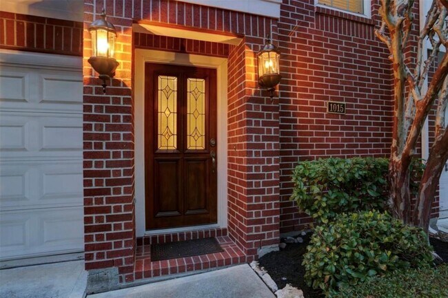 Foto del edificio - 1015 Eberhard St