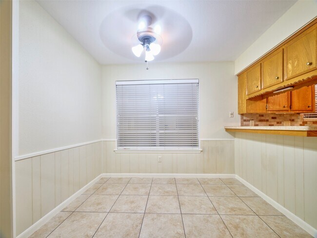 Foto del edificio - 4804 Fairhaven St