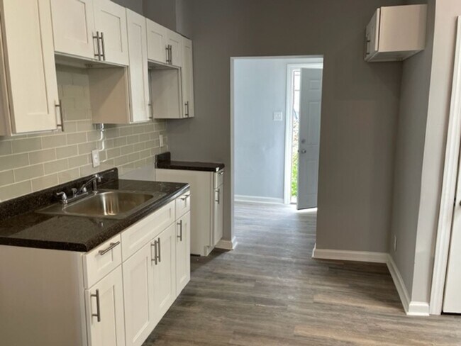 Building Photo - Anika Homes 3 Bedroom