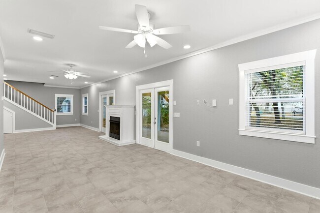 Building Photo - 128 Bay Magnolia Ln