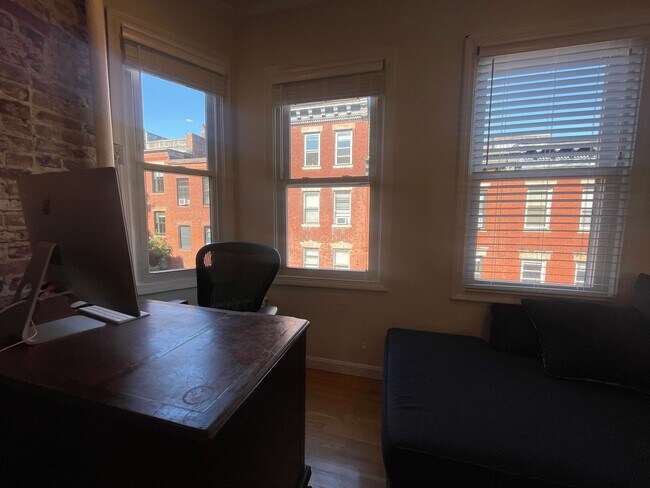 Foto del edificio - 34 Grove St
