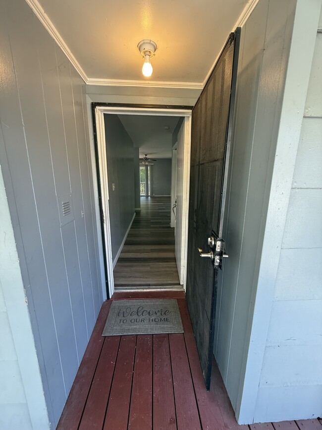 Entrance - 4580 55th St
