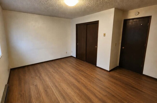 Foto del edificio - 1232 E 3rd St