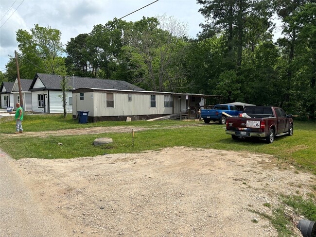 Building Photo - 11440 Underwood St