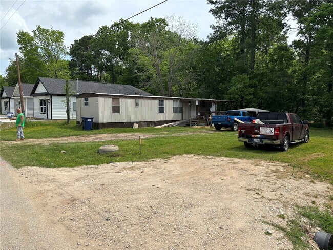 Foto del edificio - 11440 Underwood St