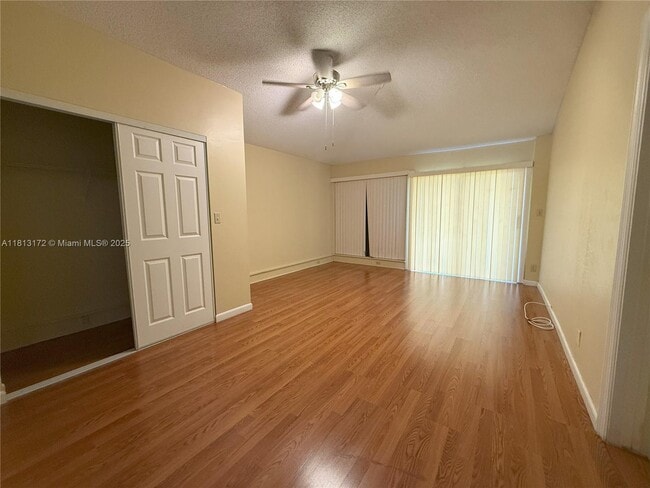 Foto del edificio - 7029 Marlberry Ln