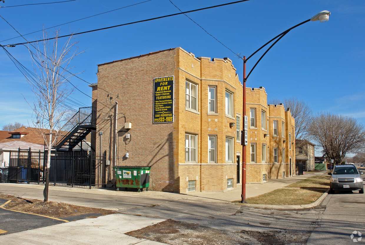 Building Photo - 4736-4742 W 65th St