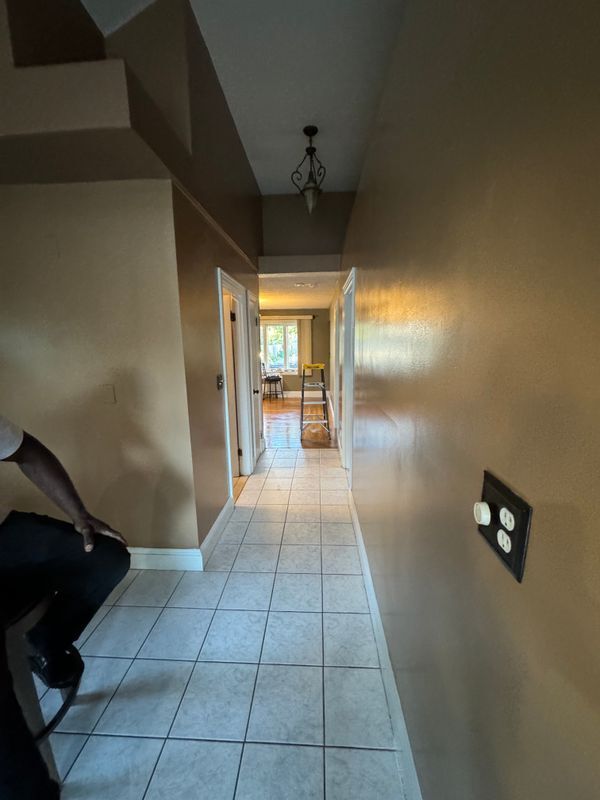 Foto del edificio - 39 Dryden Blvd