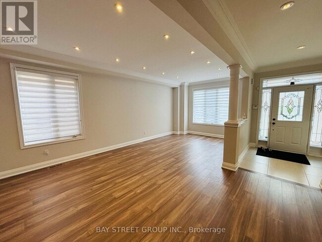 Building Photo - 63 Grand Oak Dr