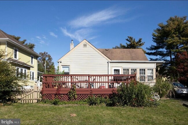 Foto del edificio - 316 University Blvd