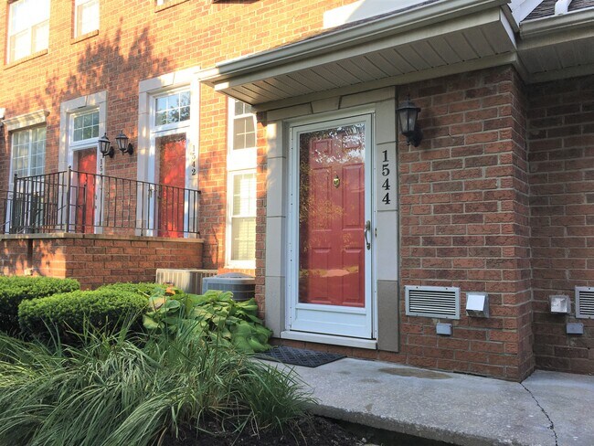 Building Photo - 1544 Maryland Club Dr