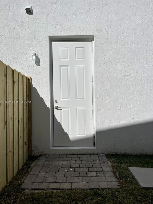 Foto del edificio - 238 NE 31st Ave