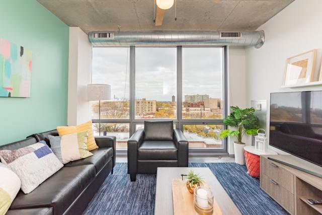 Building Photo - 2 bedroom in Chicago IL 60615