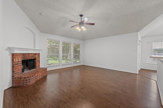 Building Photo - 6019 Hillside Ln