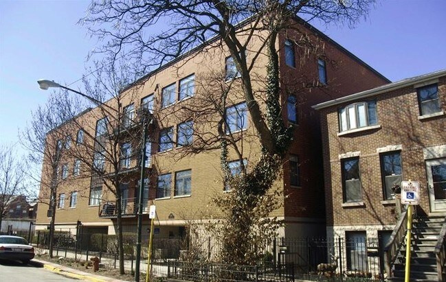 Building Photo - 1830 N Winchester Ave