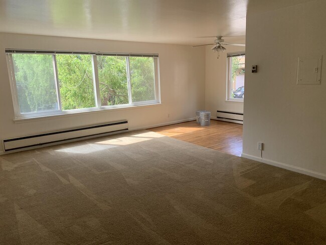 Foto del edificio - 1400 Queen Anne Ave N