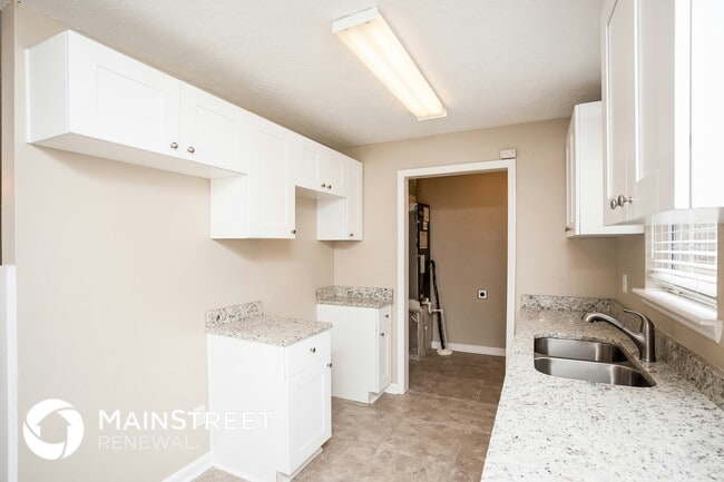 Foto del edificio - 5120 Highpoint Rd