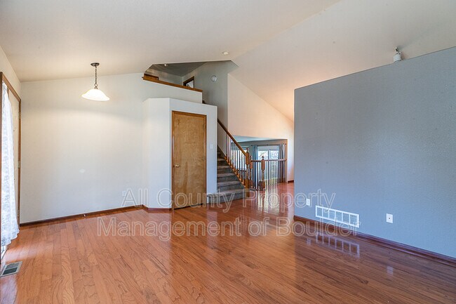 Foto del edificio - 12597 Eliot St.