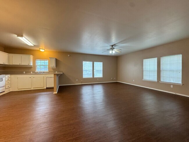 Building Photo - 17308 FM 2493