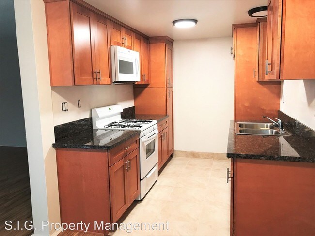 Foto del edificio - 1124-1126 E Doran St