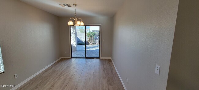 Foto del edificio - 1278 Clifton Ave