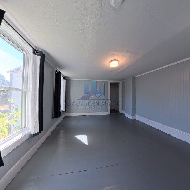Foto del edificio - 4 Glenwood Ave