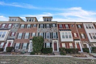 Building Photo - 14806 Hardcastle St