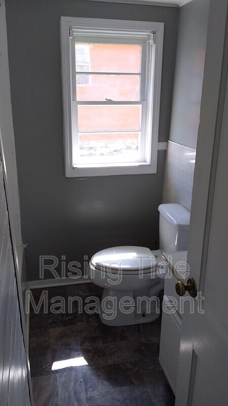 Building Photo - 2284 Treadwell Rd