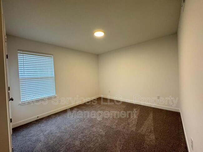 Foto del edificio - 3722 SW Knoxville Ct