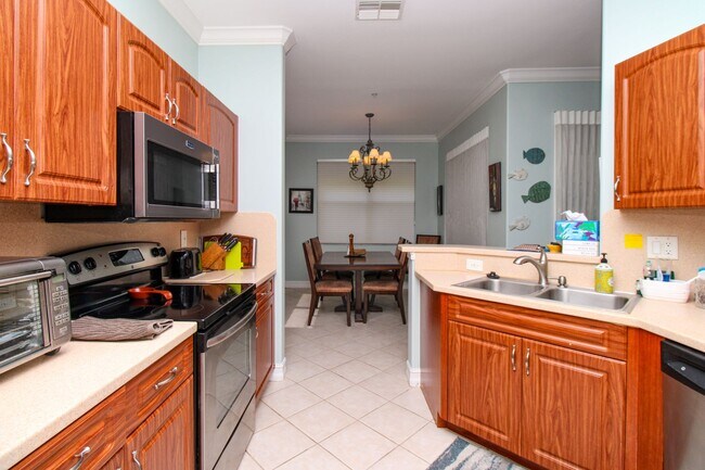 Building Photo - ** 2 PLUS DEN\2 BATH CONDO IN BARBADOS AT TARPON COVE ** 1ST FLOOR ** SEASONAL **