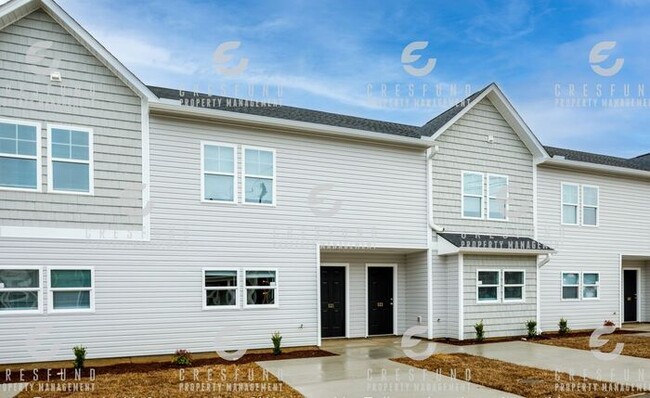 Foto del edificio - 2 Bedroom, 2 Bath - Like NEW and Available...