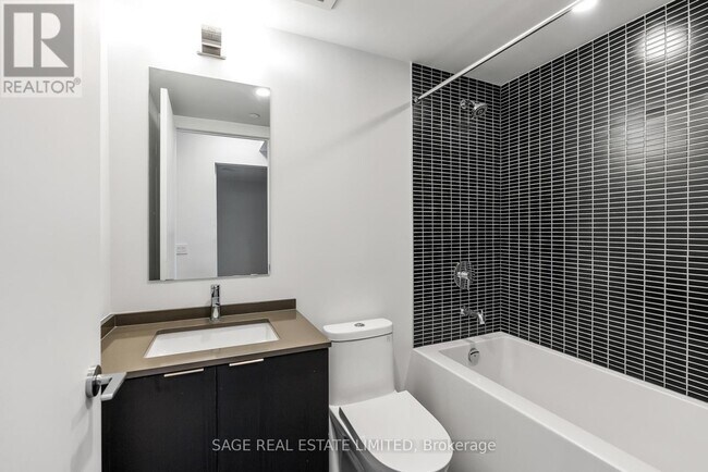 Photo du bâtiment - 1 Jarvis St