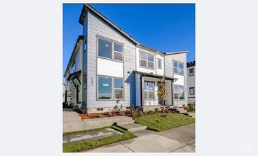 Building Photo - 8457 SE Kinnaman St