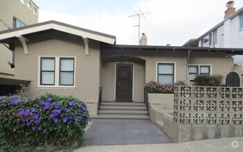 Building Photo - 483-483 Merritt Ave
